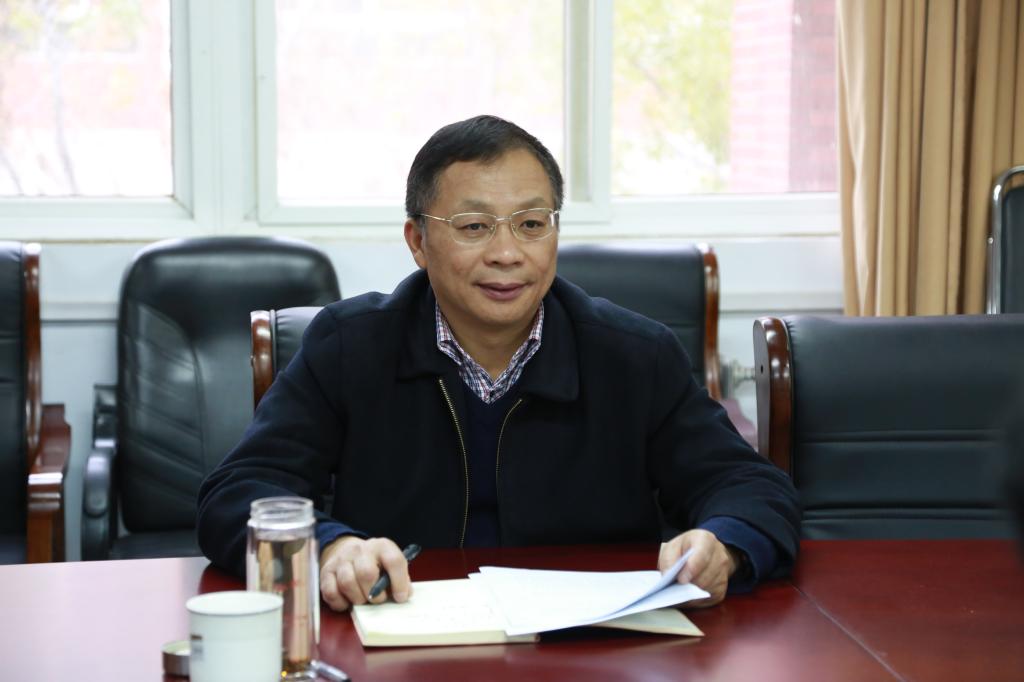党委书记丁庭选召开联系学院和分管单位"履职尽责"座谈会